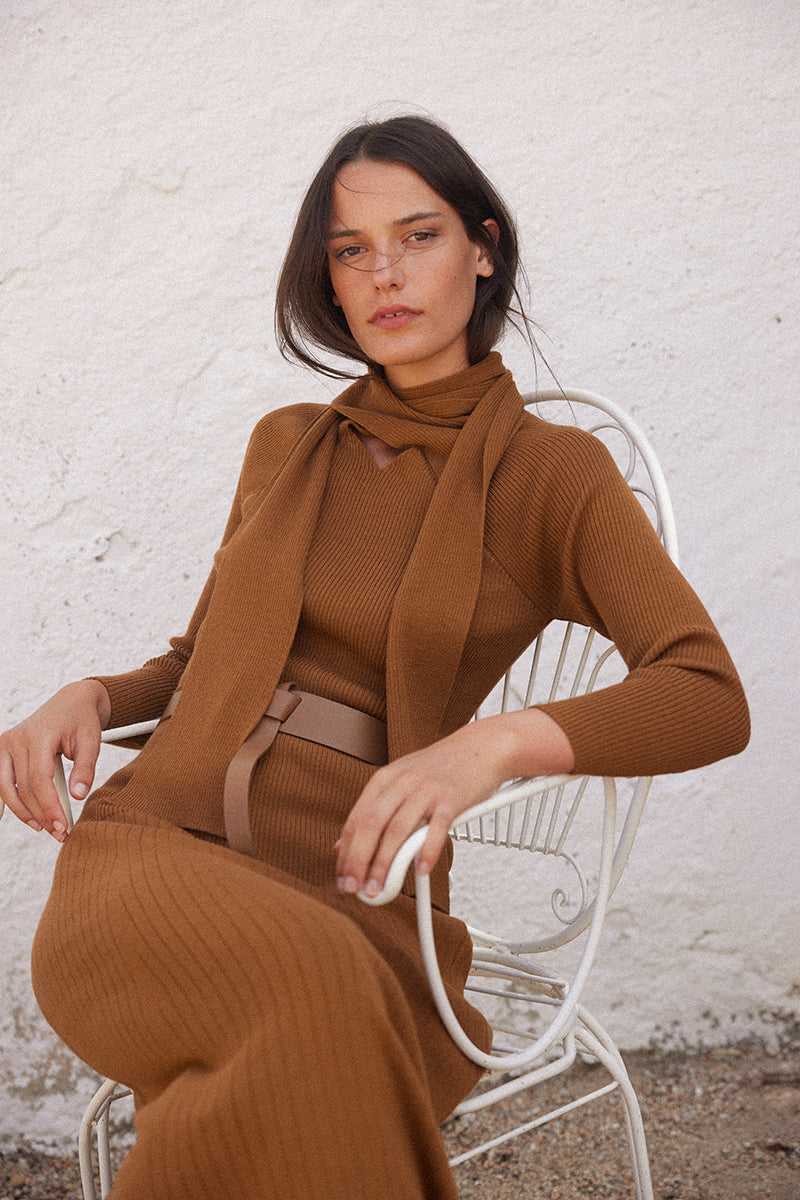 Saia canelada caramelo