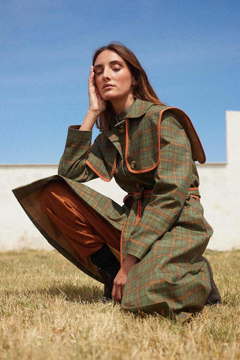 Sobretudo verde Leonora