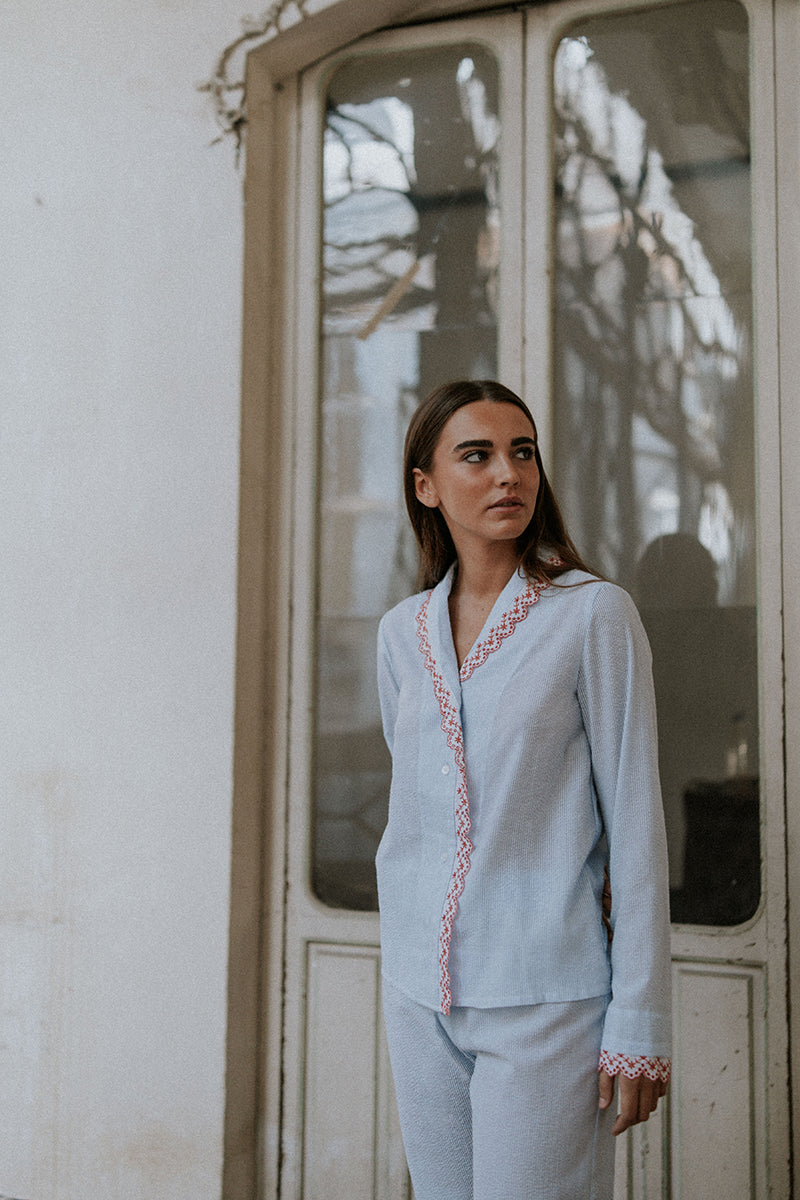 Pijama-de-rayas-celeste-mujer-4