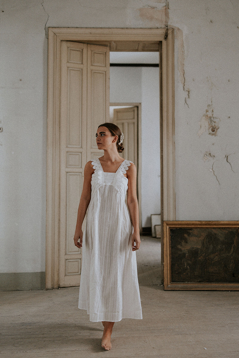 Camisón-blanco-con-puntilla-mujer--5