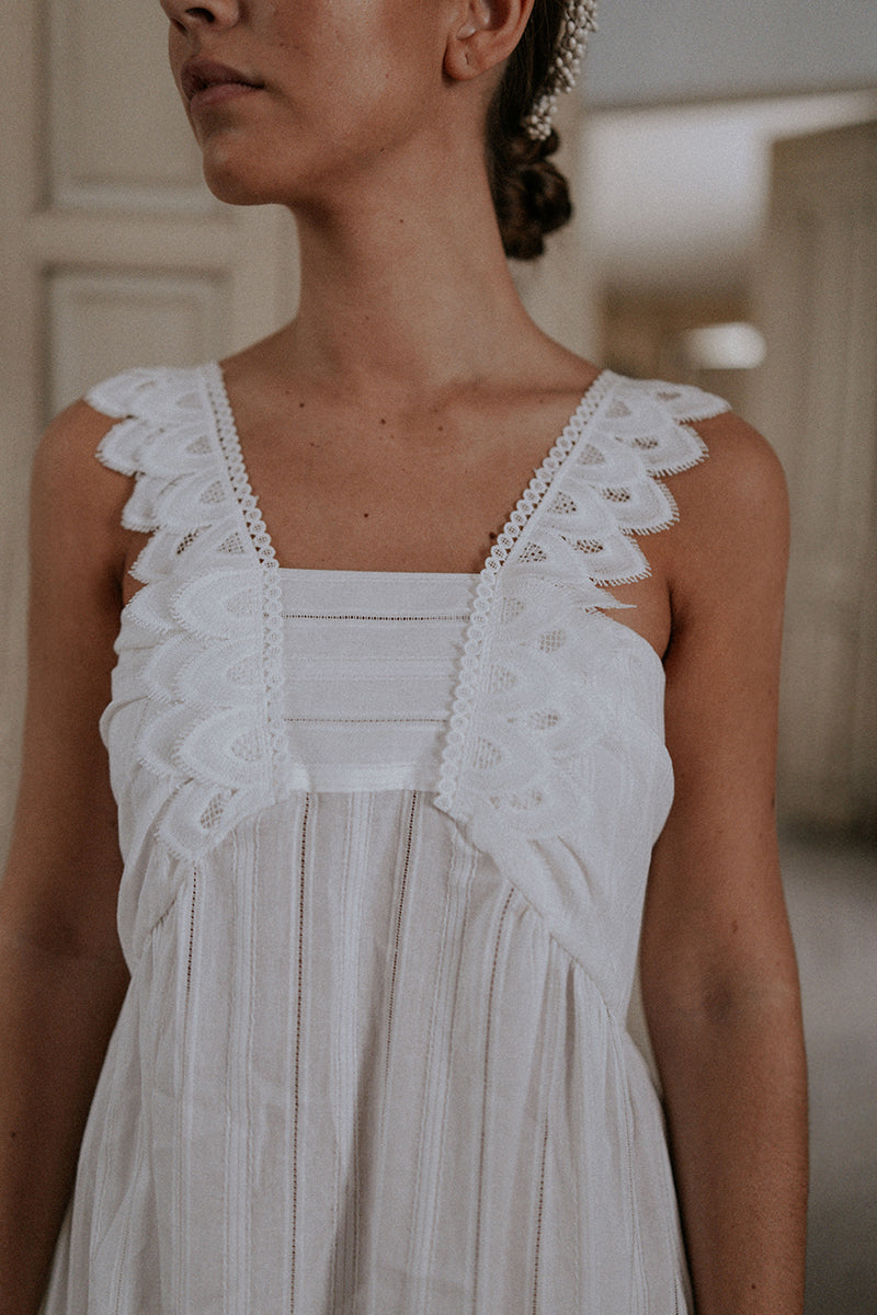 Camisón puntilla blanco
